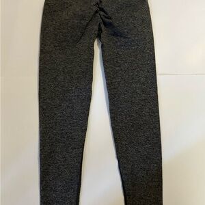 NVGTN scrunch Gray Leggings